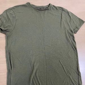 Zara Mens Shirt, size M, olive green color